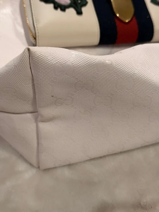 Gucci White GG Canvas Tote + Sylvie Floral Wallet Matching Set - Picture 4 of 5